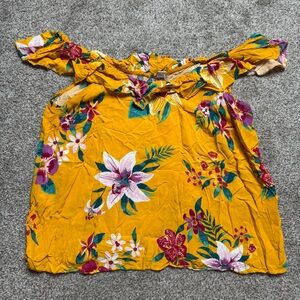 Old navy blouse